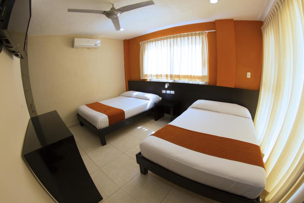 Hotel&Suites Domani Progreso  Esterno foto